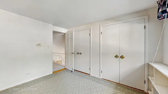 $389,000 | 4 Eton On Oxford Street, Rolling Meadows, IL 60008