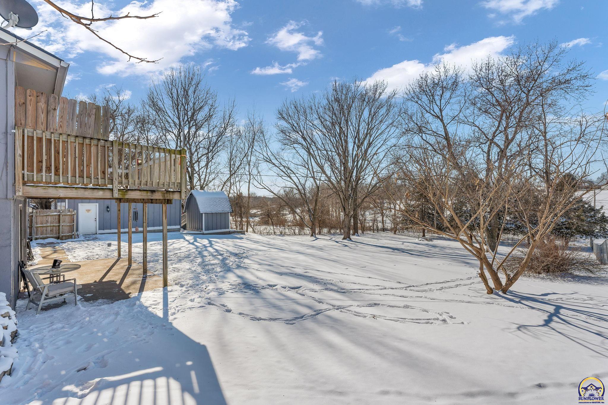 5011 Northwest Brickyard Road Topeka, KS 66618 - Photo 19 of 21