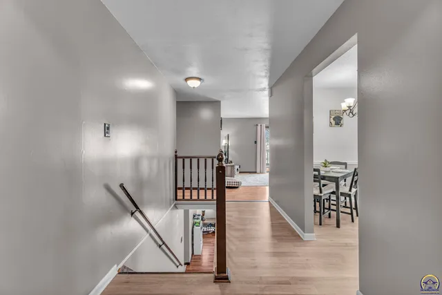 $214,900 | 5011 Northwest Brickyard Road, Topeka, KS 66618