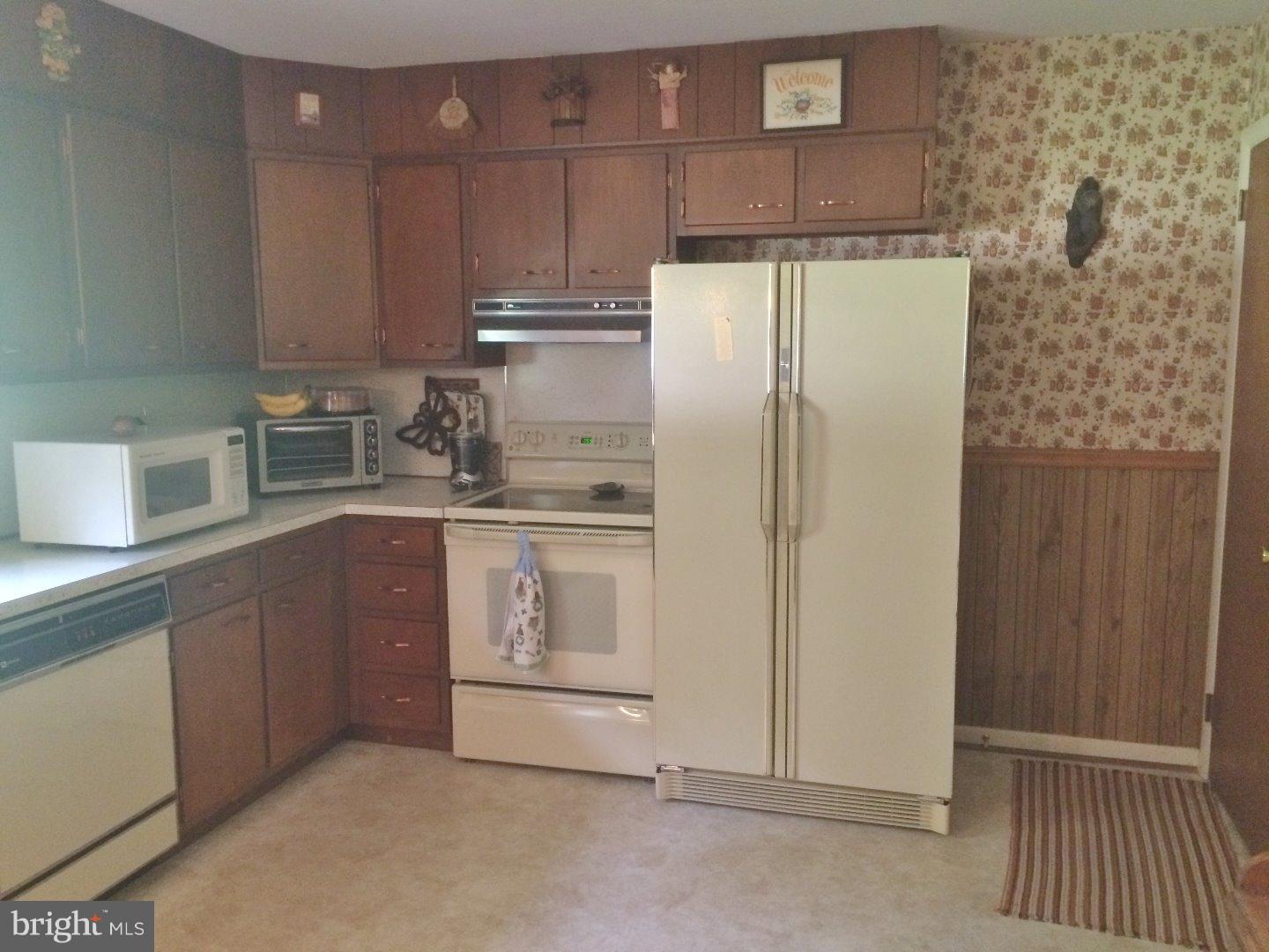 117 Bran Road Reading, PA 19608 - Photo 10 of 18