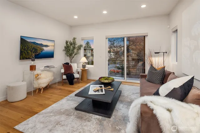 $824,950 | 9709 Roosevelt Way Northeast, Unit A, Seattle, WA 98115