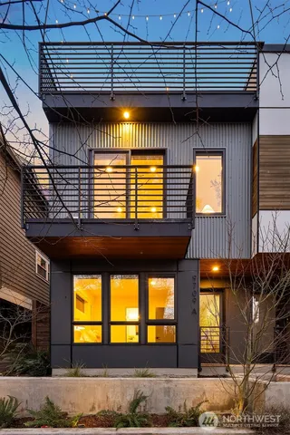 $824,950 | 9709 Roosevelt Way Northeast, Unit A, Seattle, WA 98115