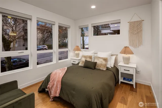 $824,950 | 9709 Roosevelt Way Northeast, Unit A, Seattle, WA 98115