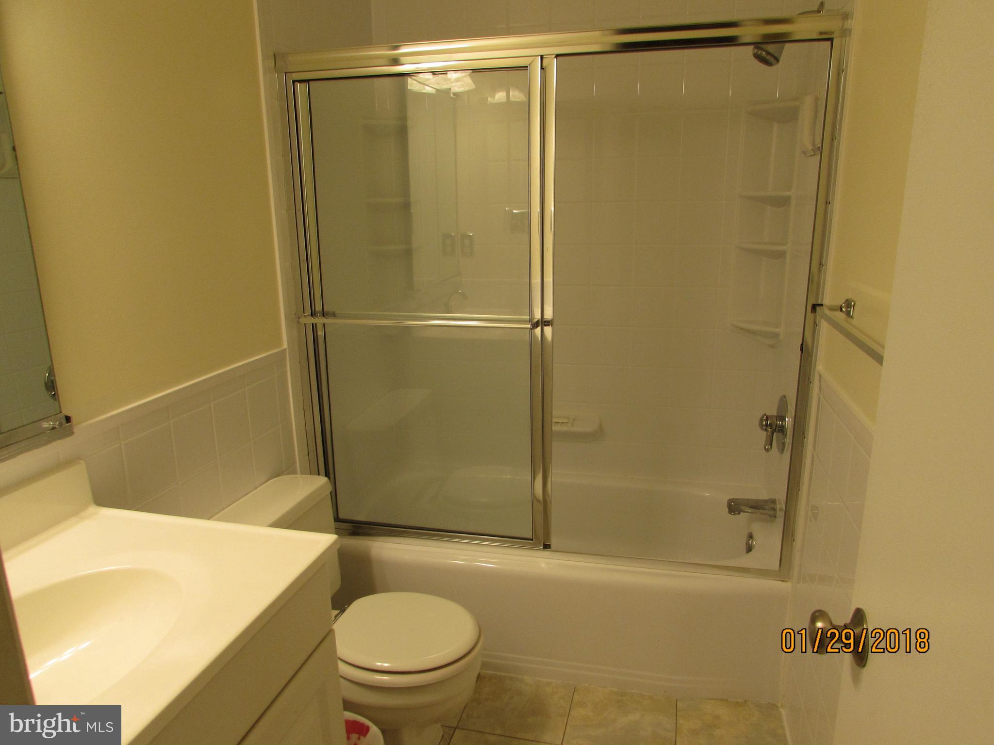 1675 Ridgely Court Crofton, MD 21114 - Photo 15 of 19 Bath