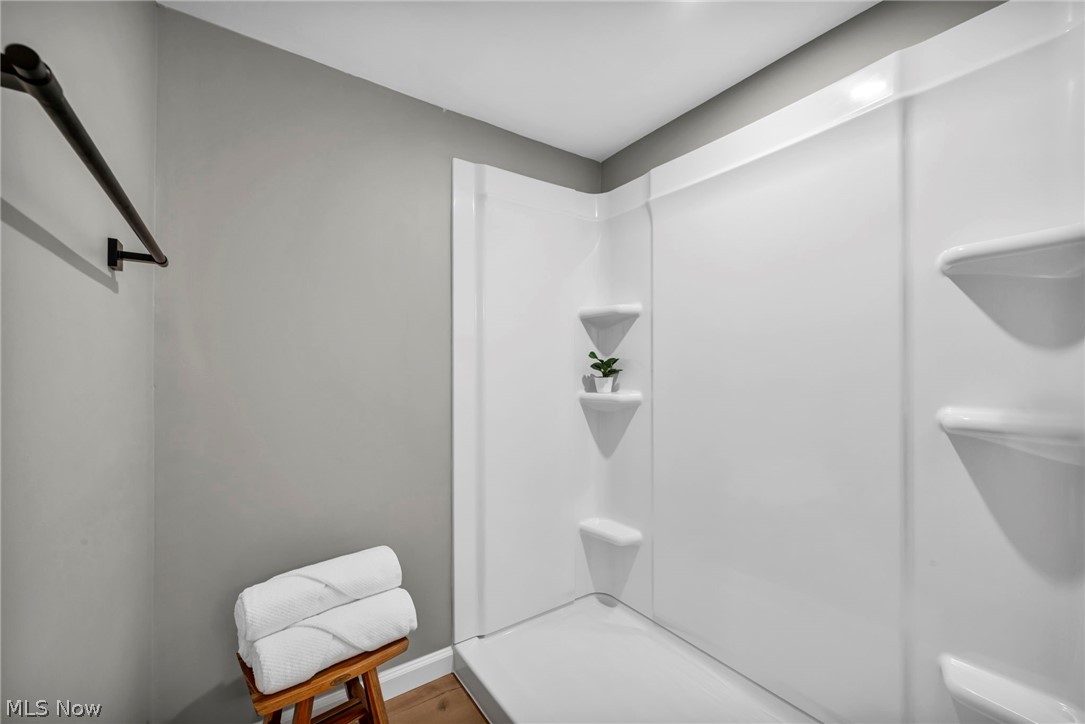 6108 Westerham Road Cleveland, OH 44124 - Photo 36 of 45 Gallery Image 36