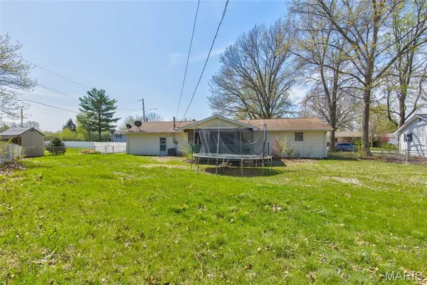 $160,000 | 213 Utah Place, Bethalto, IL 62010