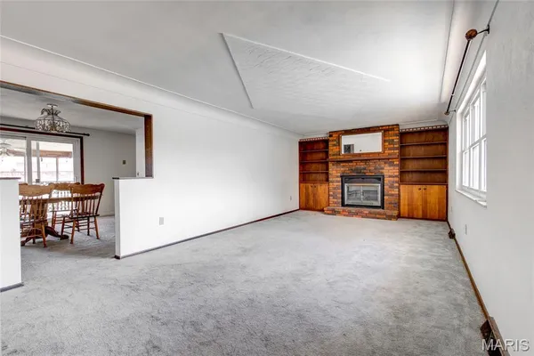 $160,000 | 213 Utah Place, Bethalto, IL 62010