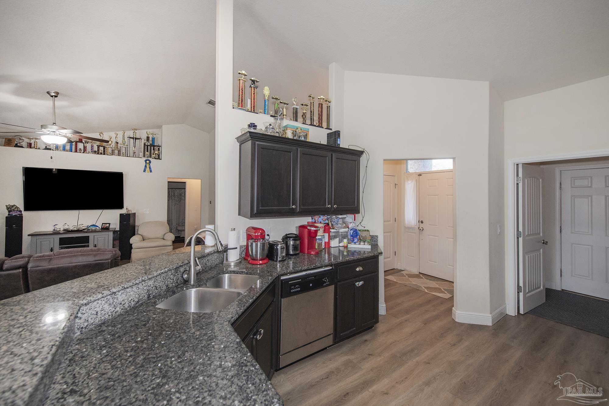 4490 Fort Sumter Road Milton, FL 32583 - Photo 11 of 30
