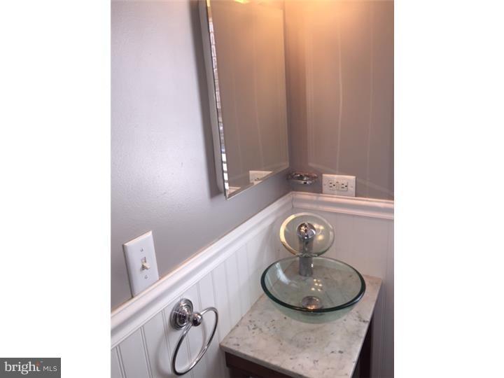 307 Warren Road Hatboro, PA 19040 - Photo 17 of 18 Gallery Image 17