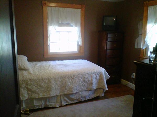 17 Marion Road Weymouth, MA 02191 - Photo 8 of 9 Gallery Image 8