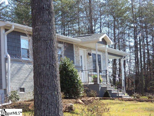 152 Parnell Bridge Road Marietta, SC 29661 - Photo 1 of 35