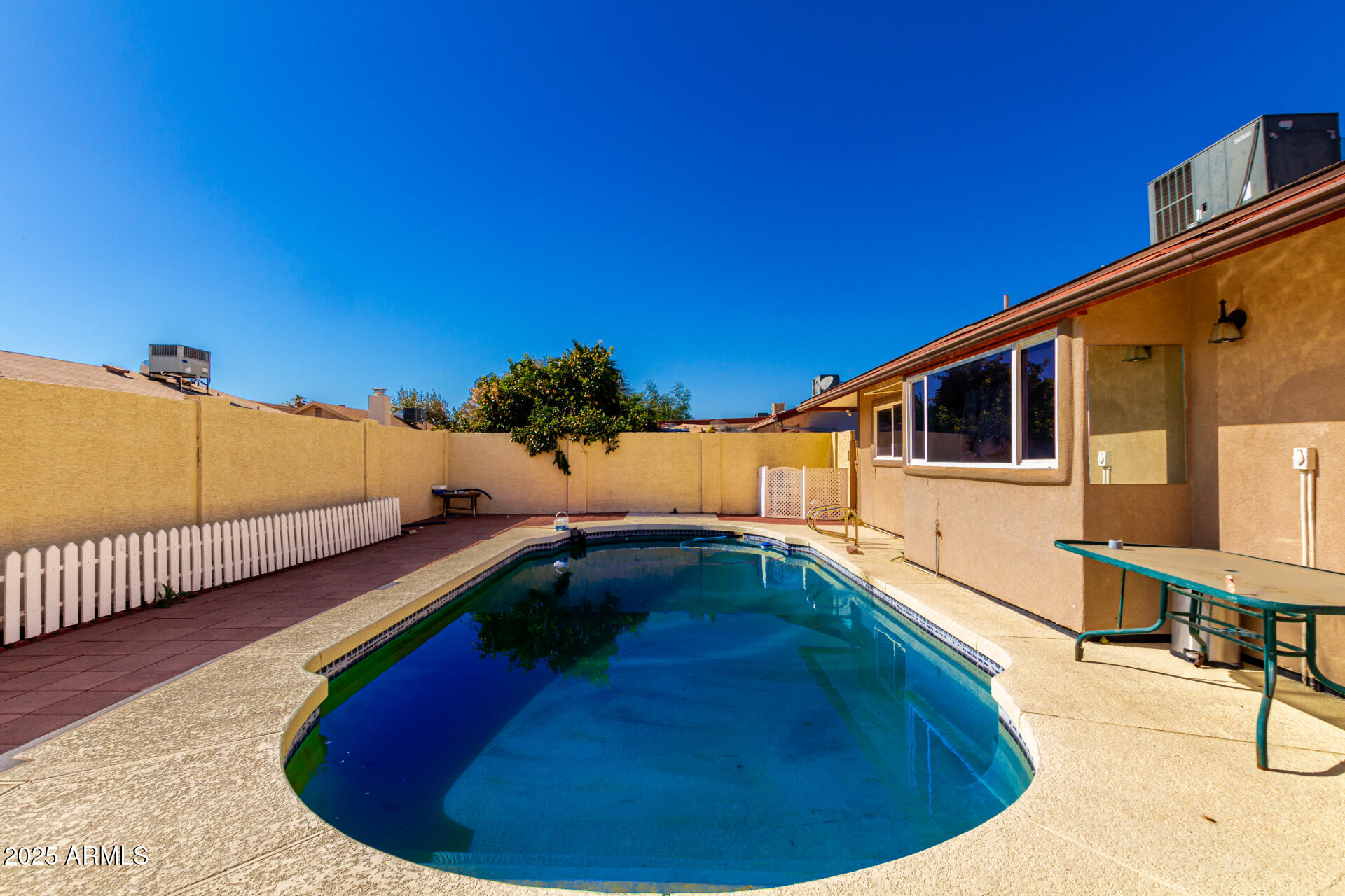 3135 West Echo Lane Phoenix, AZ 85051 - Photo 21 of 22 25-Echo