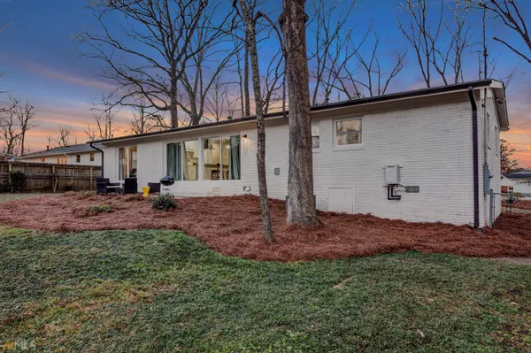 $5,200 | 3313 Campbell Road Southeast, Smyrna, GA 30080