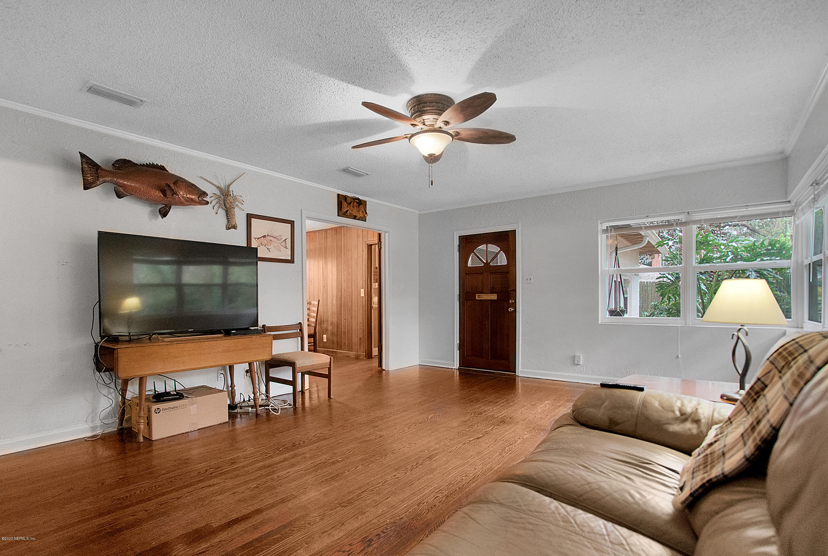 10237 Lake View Road West Jacksonville, FL 32225 - Photo 3 of 27 10237 Lakeview Rd (10)