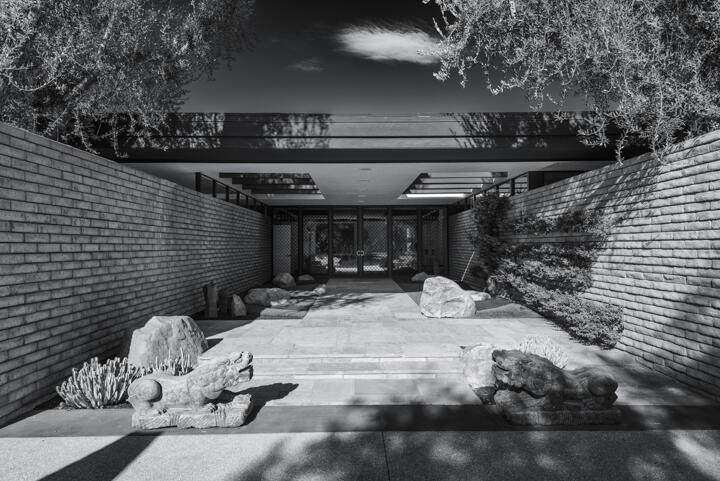 40555 Sand Dune Road Rancho Mirage, CA 92270 - Photo 2 of 10 a view of entryway with outdoor kitchen