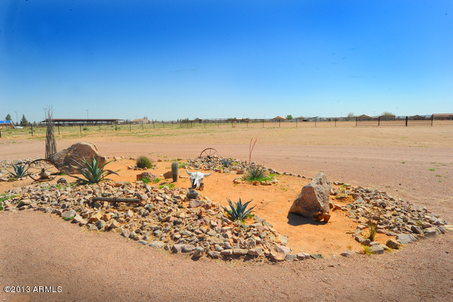 34635 West Teel Road Stanfield, AZ 85172 - Photo 31 of 32 Yard