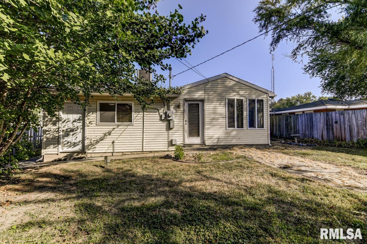 1736 Reed Avenue Springfield, IL 62704 - Photo 33 of 36 Gallery Image 33