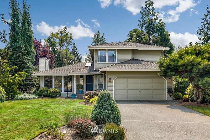 2428 184th Place Southeast Bothell, WA 98012 - Photo 2 of 24 Gallery Image 2