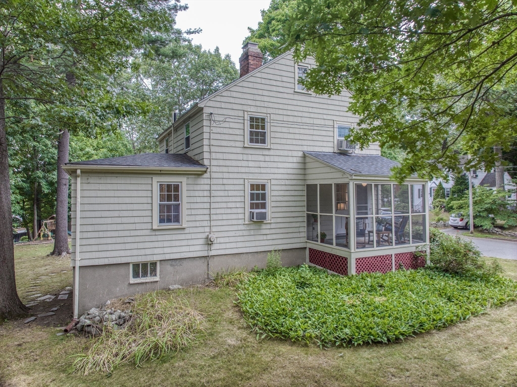 16 Fairmount Road Reading, MA 01867 - Photo 24 of 25 Gallery Image 24