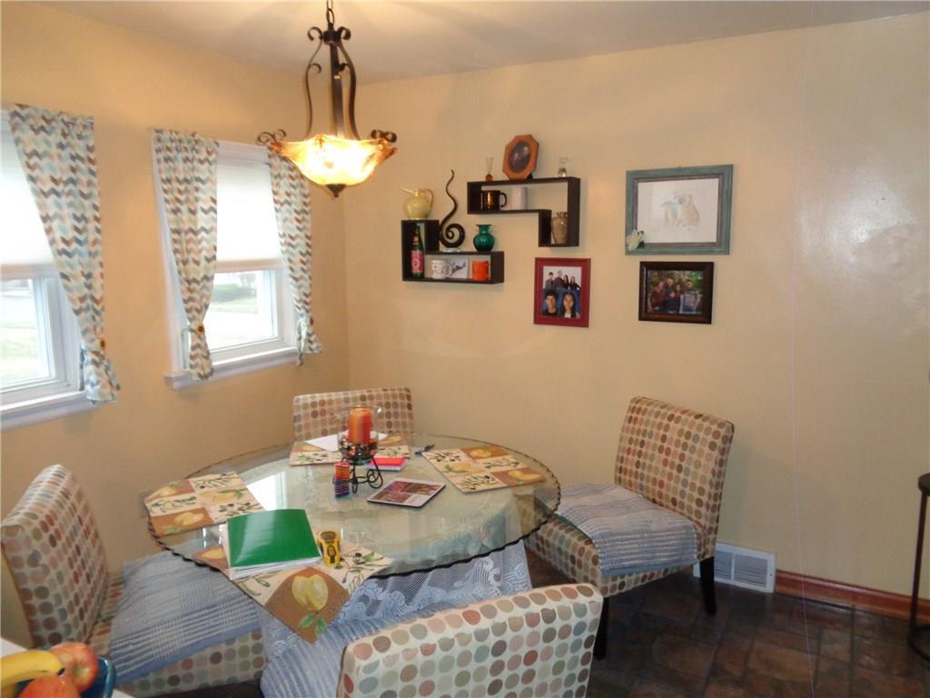 1422 Woodland Road Springfield, OH 45504 - Photo 8 of 27 Gallery Image 8