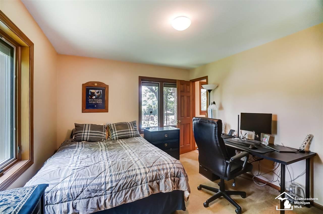 400 East Hurd Road Monroe, MI 48162 - Photo 44 of 99 50078211-43.JPG