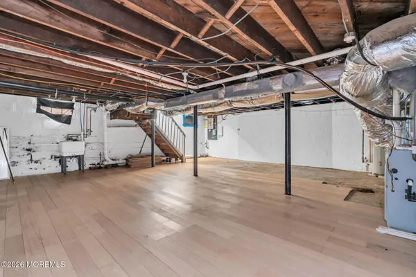 $450,000 | 96 Court Street, Freehold, NJ 07728