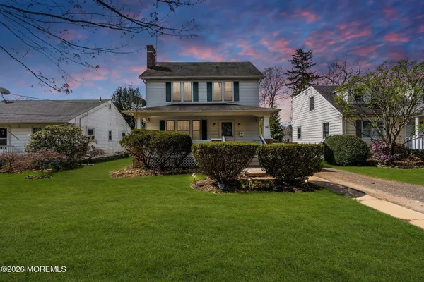 $450,000 | 96 Court Street, Freehold, NJ 07728