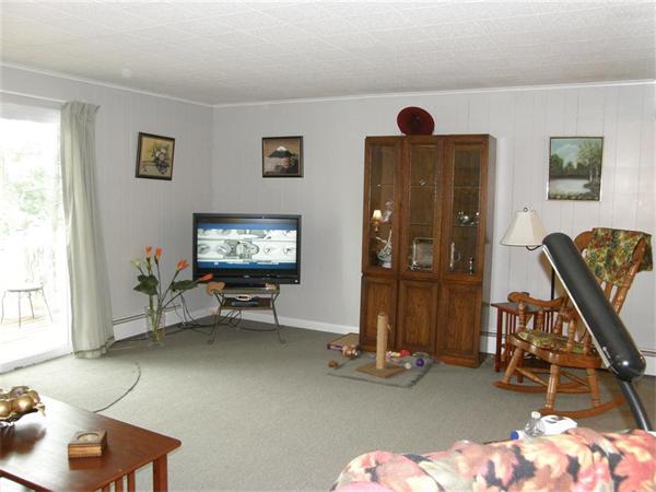 4 South Point Road Webster, MA 01570 - Photo 14 of 30 Gallery Image 14