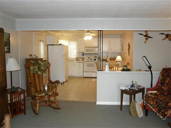 4 South Point Road Webster, MA 01570 - Photo 15 of 30 Gallery Image 15