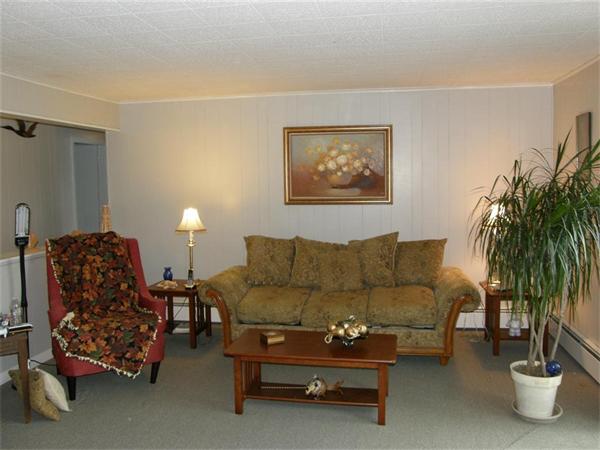 4 South Point Road Webster, MA 01570 - Photo 16 of 30 Gallery Image 16