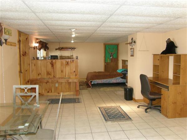 4 South Point Road Webster, MA 01570 - Photo 27 of 30 Gallery Image 27