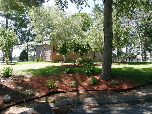 4 South Point Road Webster, MA 01570 - Photo 6 of 30 Gallery Image 6