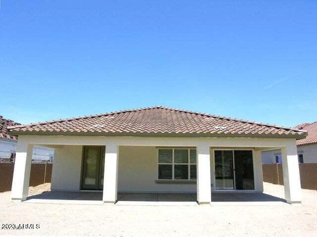 609 East Pearce Road Phoenix, AZ 85042 - Photo 30 of 33 Photo #29
