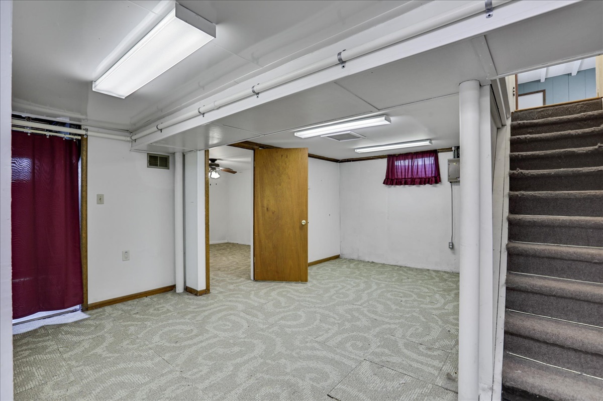 1205 Grant Place Urbana, IL 61801 - Photo 16 of 24