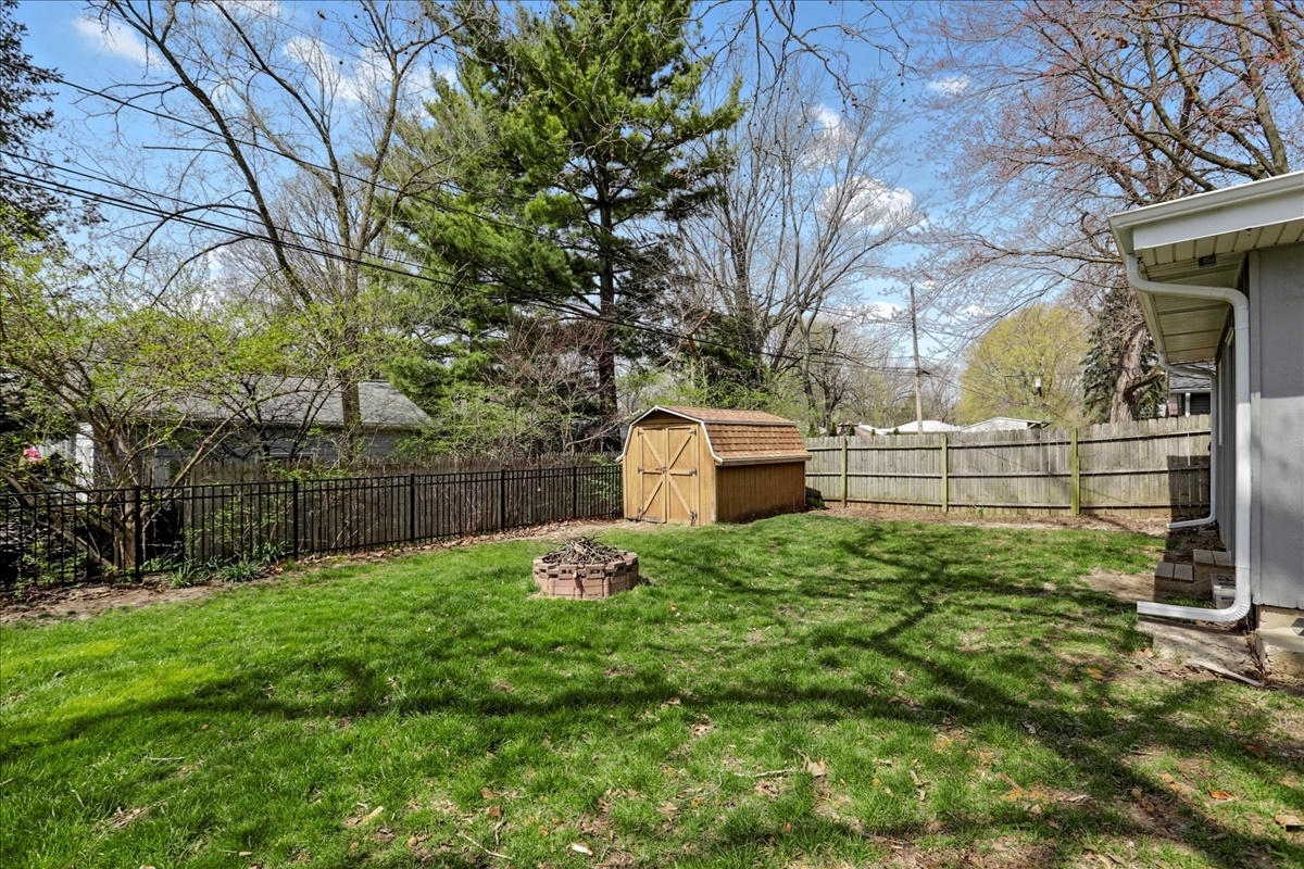 1205 Grant Place Urbana, IL 61801 - Photo 23 of 24