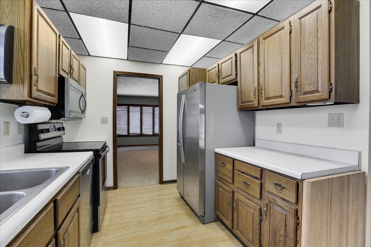 1205 Grant Place Urbana, IL 61801 - Photo 7 of 24