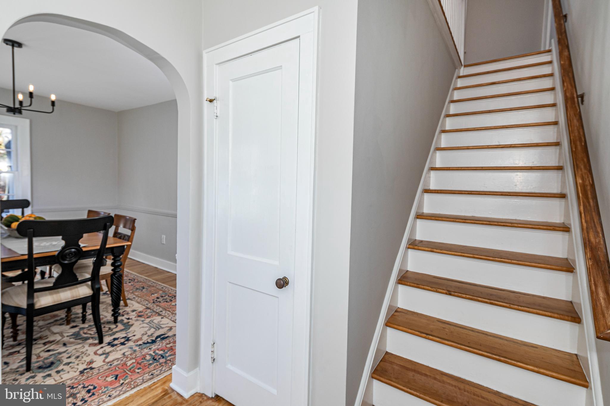 7 Eglantine Avenue Pennington, NJ 08534 - Photo 11 of 43