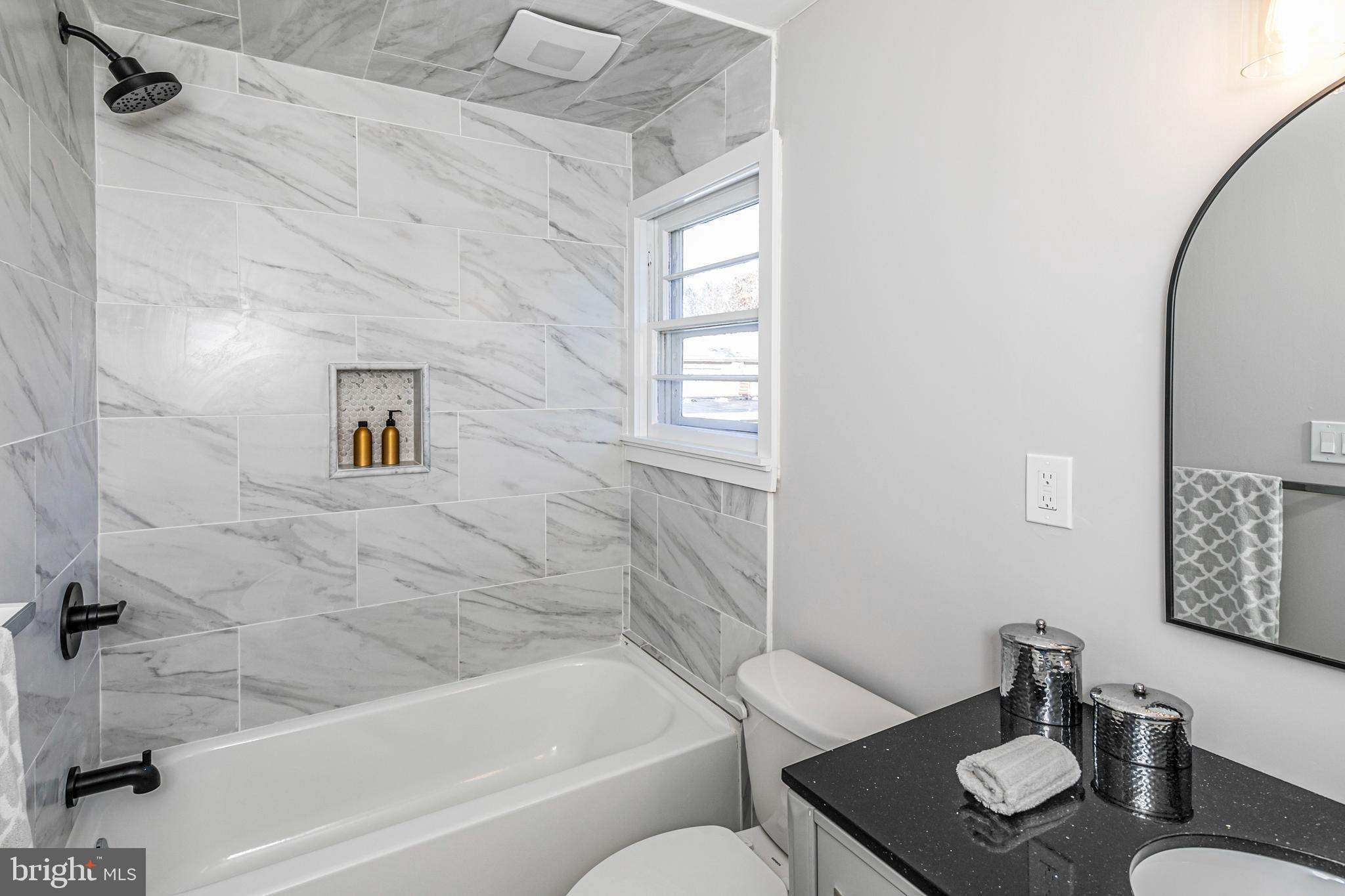 7 Eglantine Avenue Pennington, NJ 08534 - Photo 27 of 43 Primary Bath
