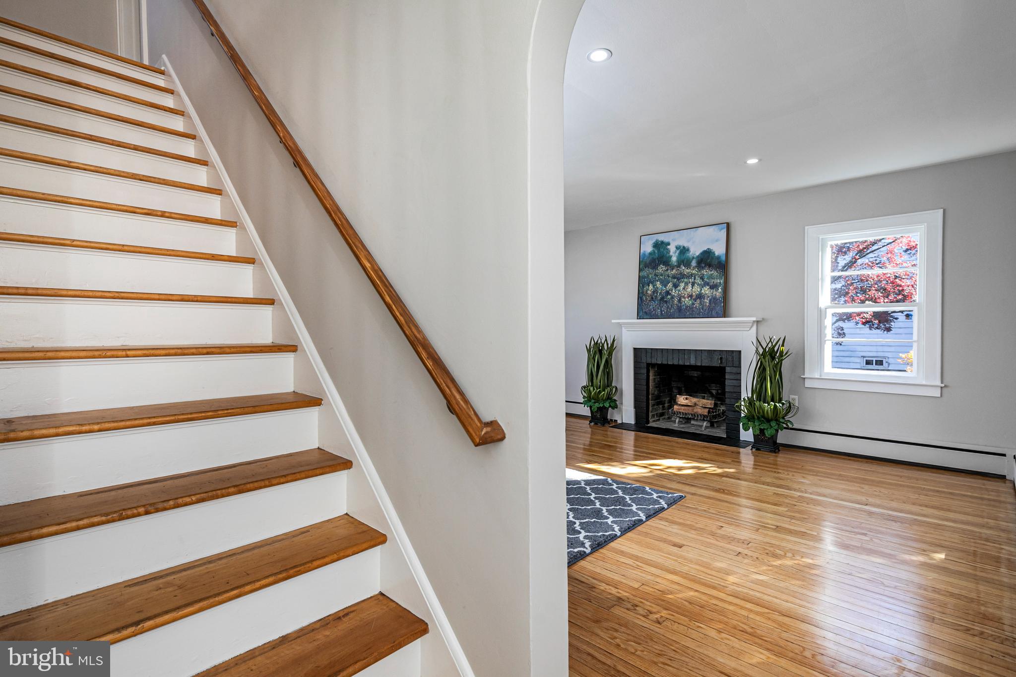 7 Eglantine Avenue Pennington, NJ 08534 - Photo 6 of 43