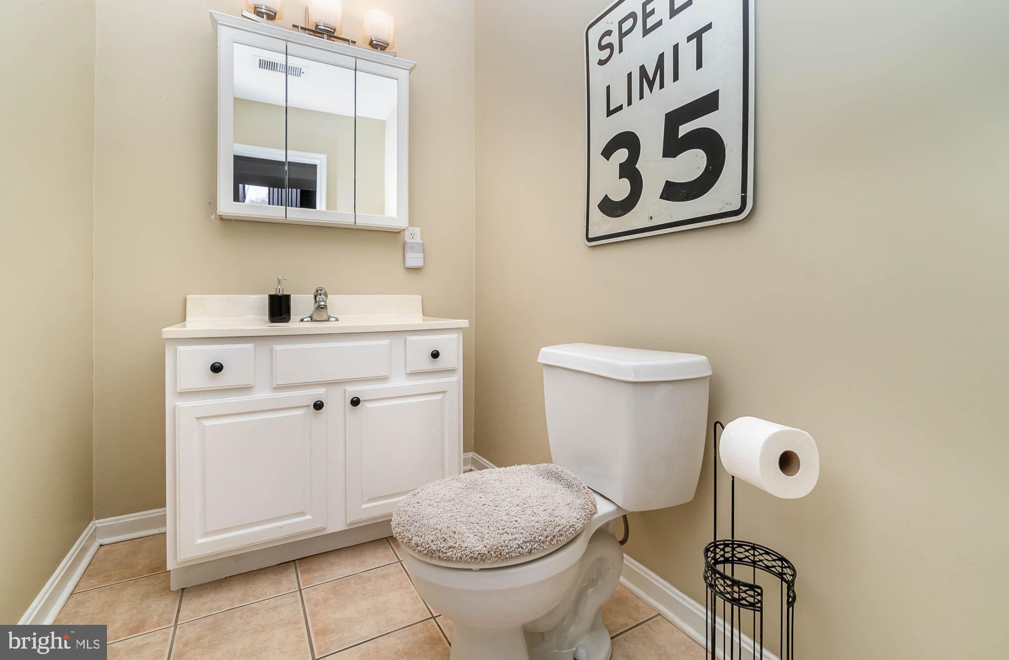 7703 Gnatstown Road Hanover, PA 17331 - Photo 25 of 41
