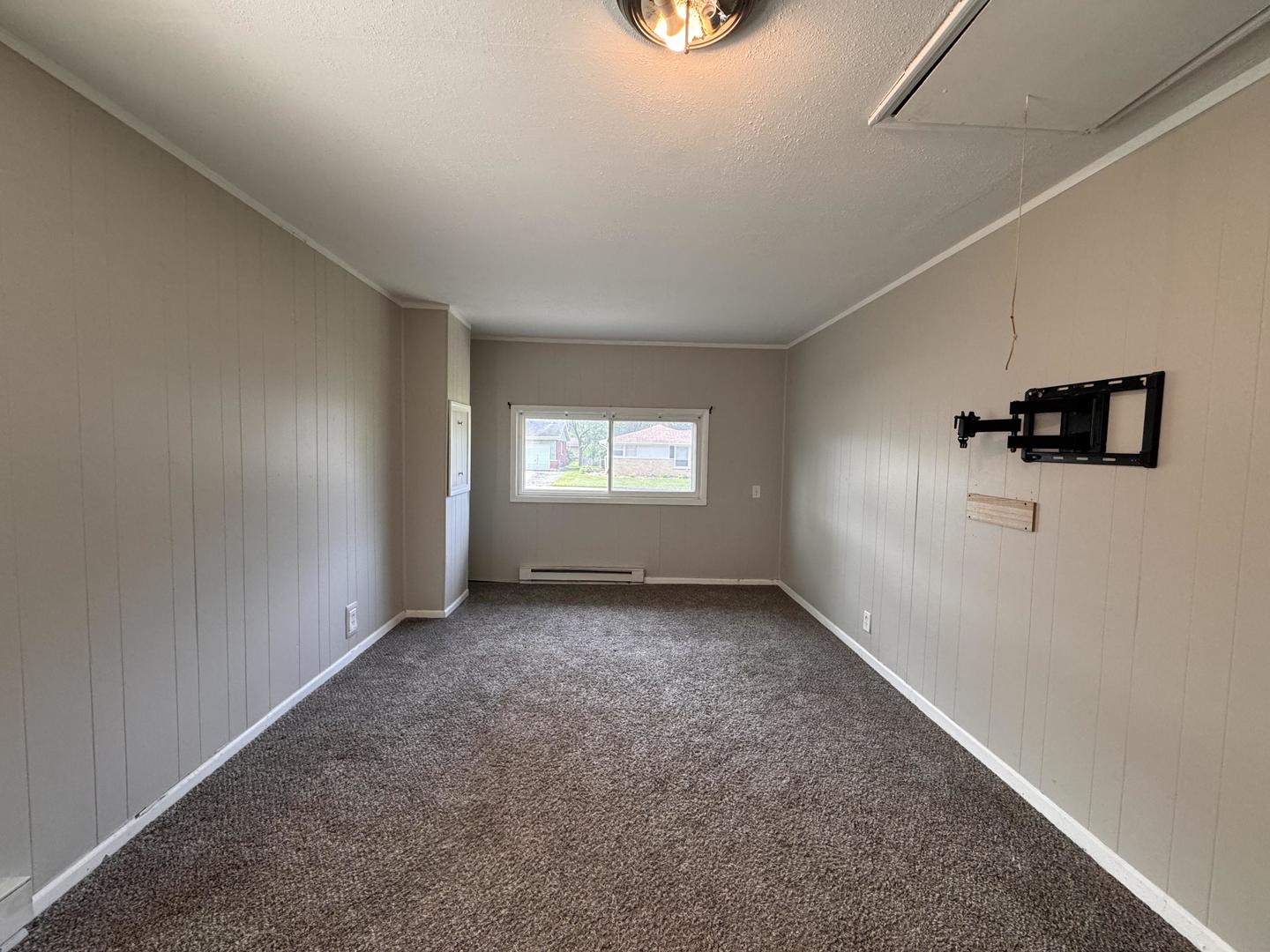 3312 Maple Lane Hazel Crest, IL 60429 - Photo 14 of 27 a view of empty room with windows