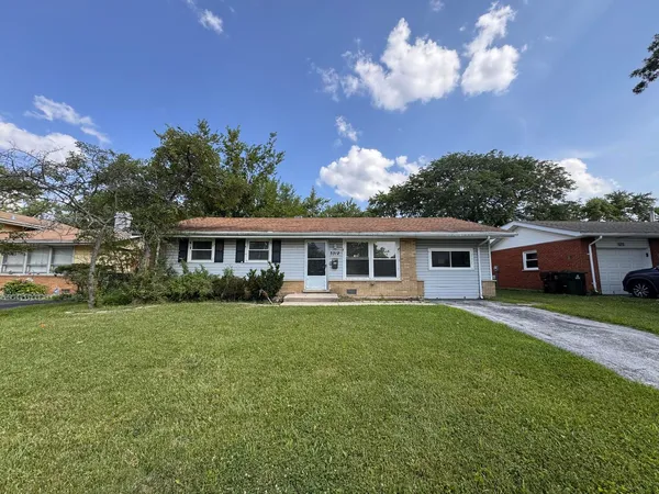 $192,000 | 3312 Maple Lane, Hazel Crest, IL 60429