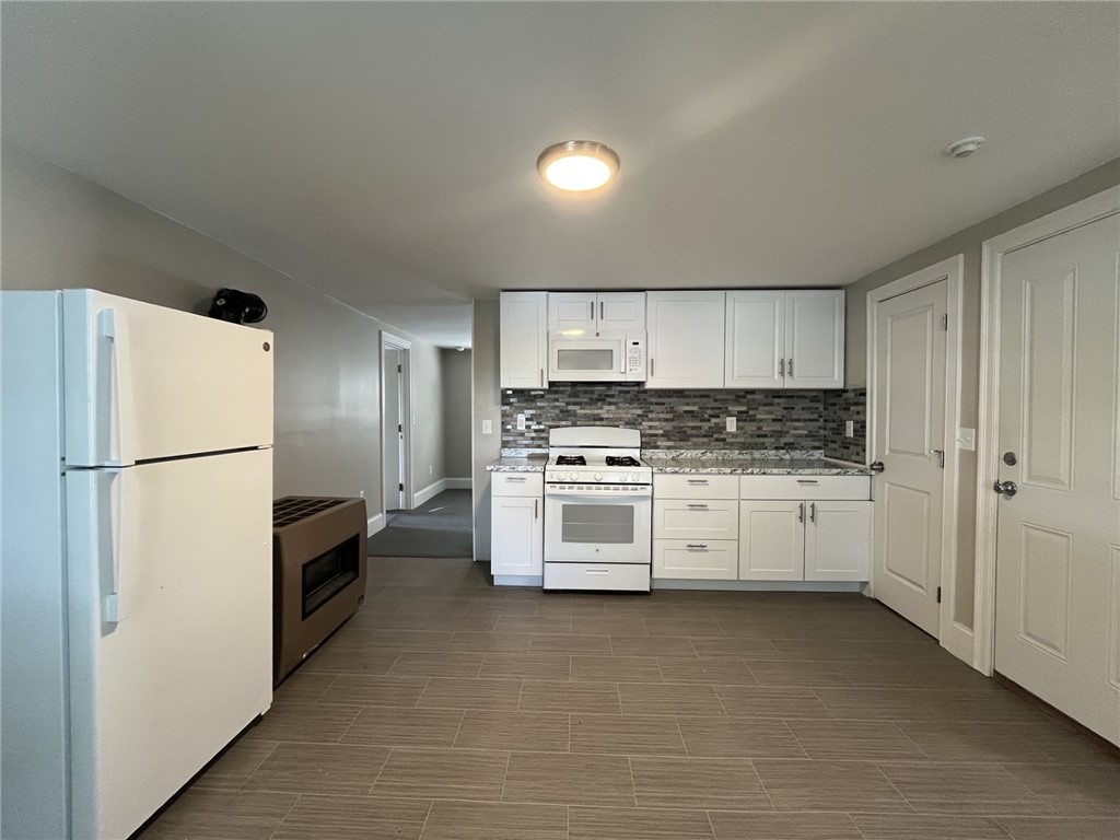217 State Street, Unit 2R Bristol, RI 02809 - Photo 2 of 10