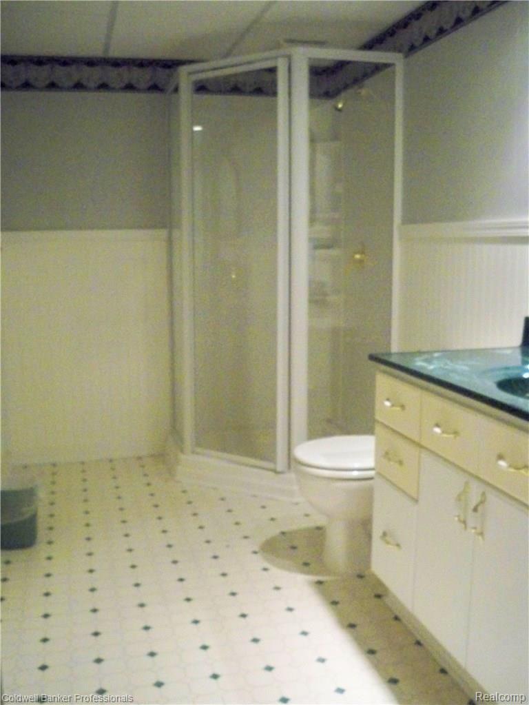 1321 Copper Circle Rochester, MI 48306 - Photo 21 of 25 102_0001.JPG