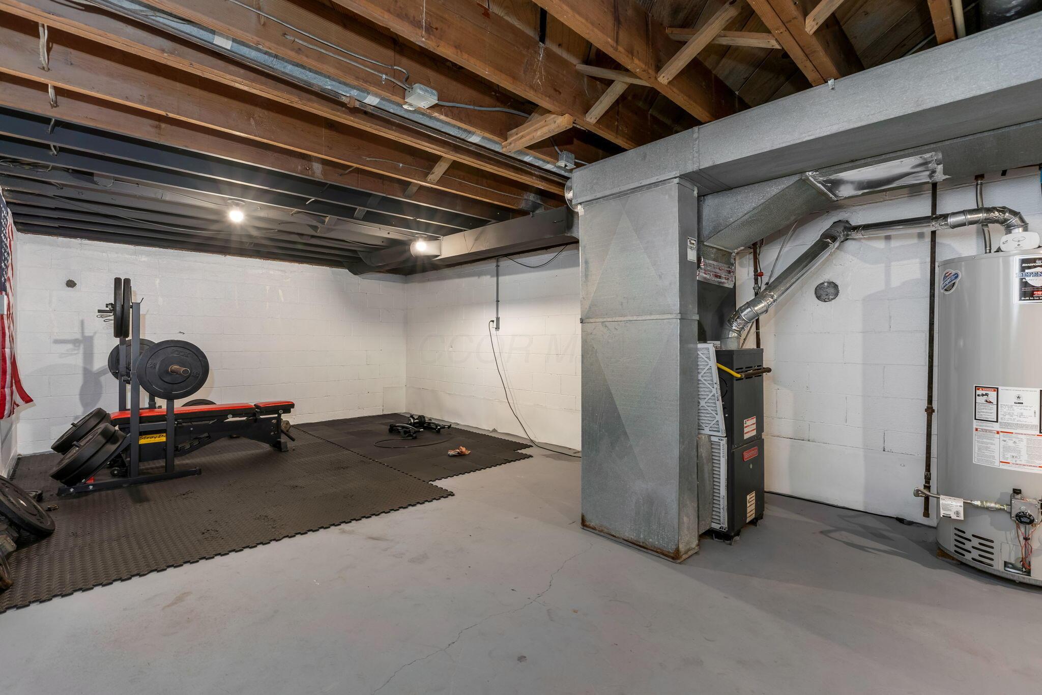 3100 Schwartz Road Columbus, OH 43232 - Photo 35 of 55 Basement Rec Space