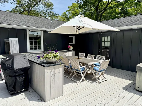 a outdoor view with a sitting space