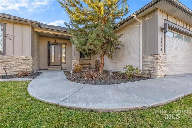 $485,000 | 2415 West Sheridan Avenue, Nampa, ID 83686