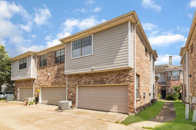 $1,750 | 8888 Benning Drive, Unit 271, Houston, TX 77031