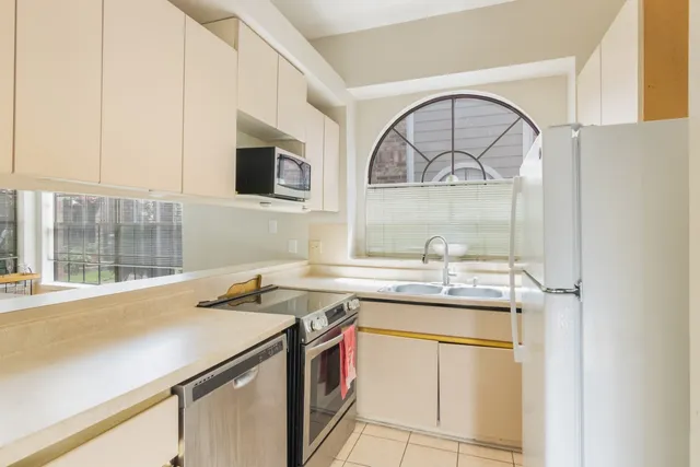 $1,750 | 8888 Benning Drive, Unit 271, Houston, TX 77031