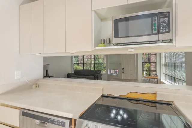 $1,750 | 8888 Benning Drive, Unit 271, Houston, TX 77031